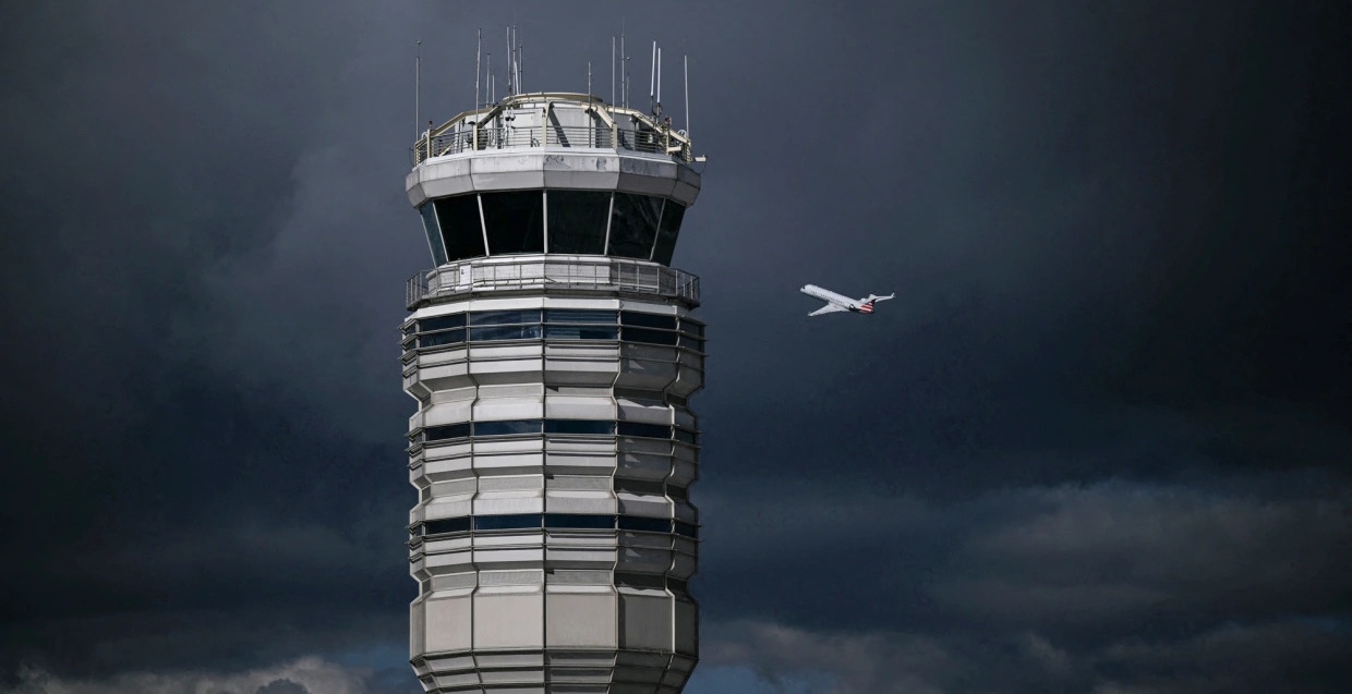 US Shutdown Ends and FAA Lifts Flight Restrictions
